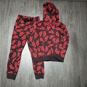 Nike Sweatsuit